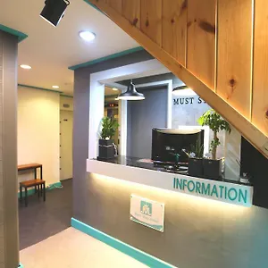 Must Myeongdong Hostel Seoul
