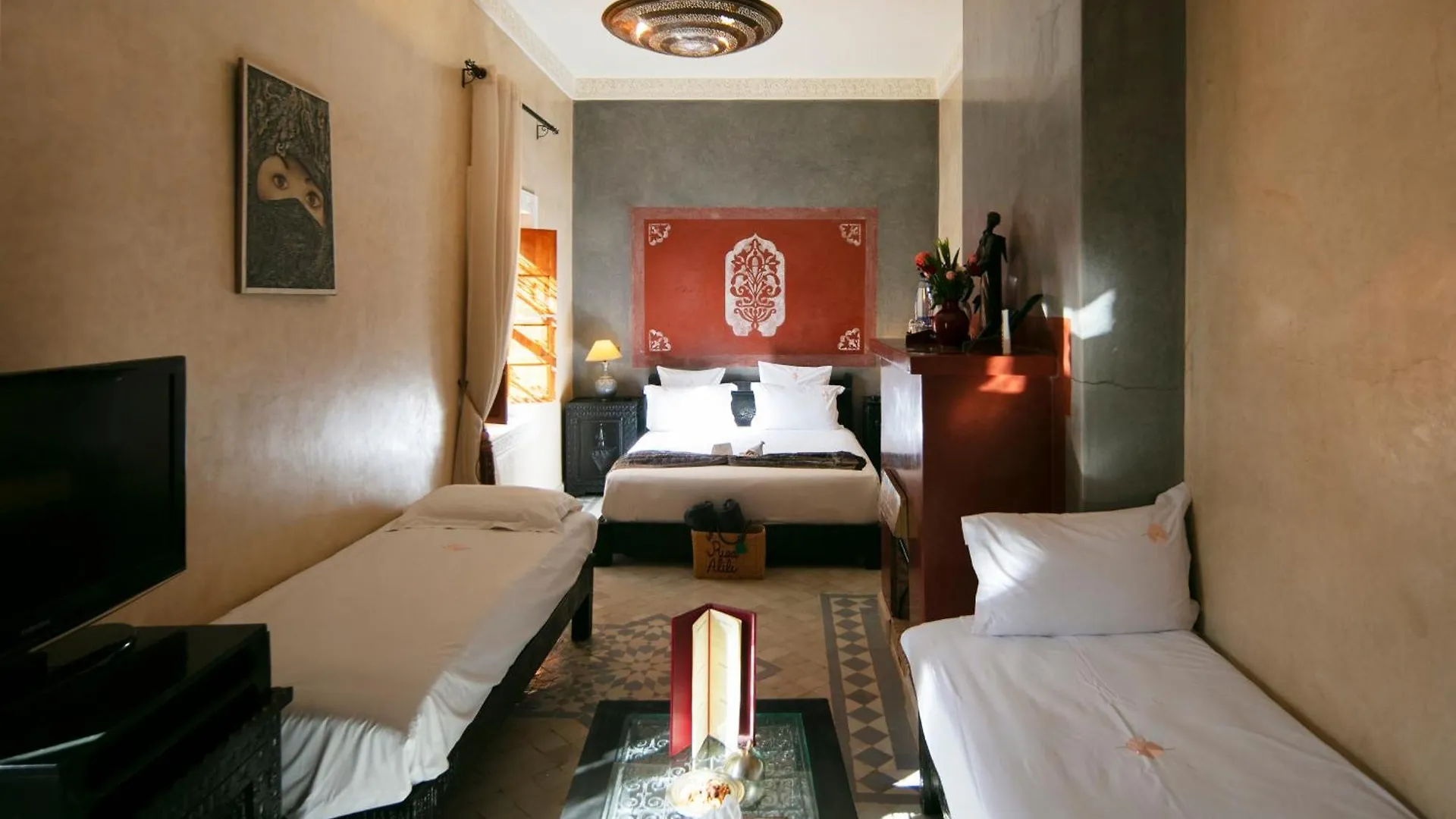 Riad Alili Hotel Marrakesh 2*,